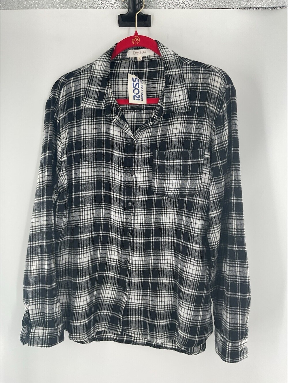 Eden And Olivia Women’s Size Large Flannel Black-And-White NWT 145